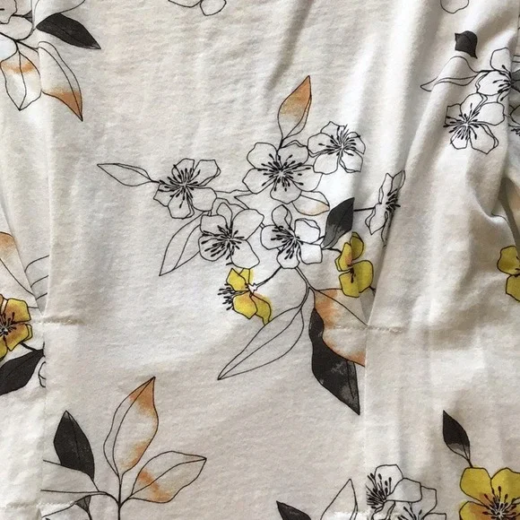 Anthropologie t.la Rooney White Floral Peplum Top - Picture 7 of 9